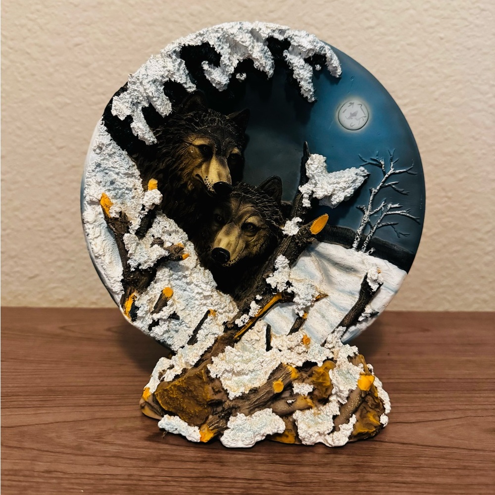 Vintage ~ Wolf Winter Scene Decorative Plate with Detached Stand